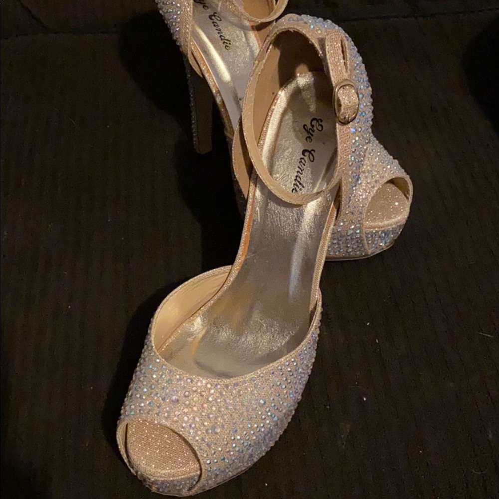 Platform formal heels - Picture 3 of 4